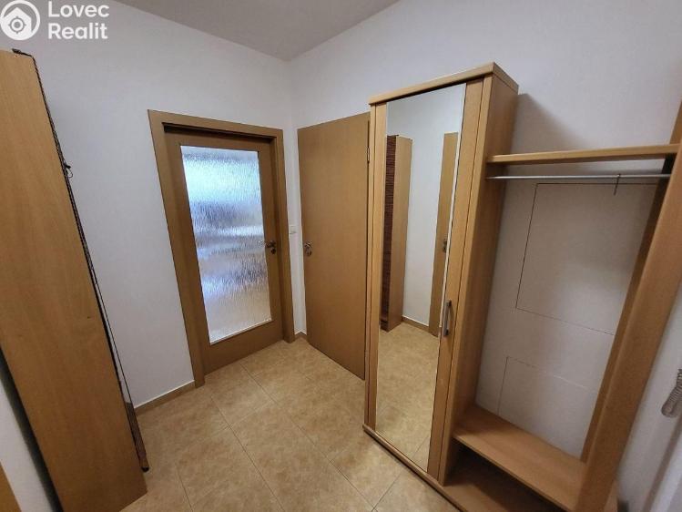 Pronájem bytu 1+KK Praha, Melodická č. 4