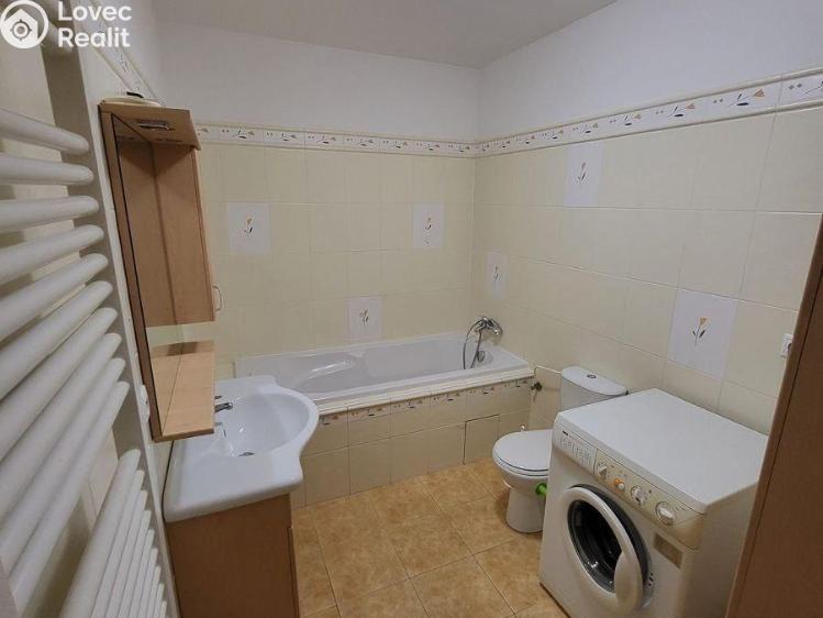 Pronájem bytu 1+KK Praha, Melodická č. 6