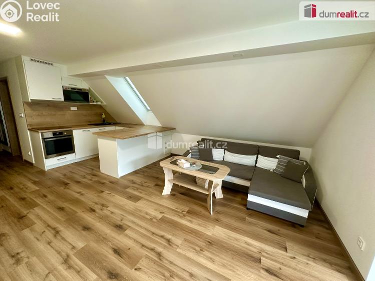 Аренда квартиры 2+KK Slušovice, Dlouhá č. 10