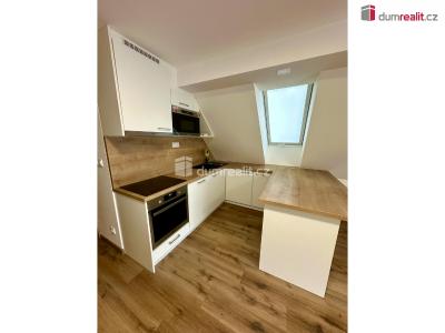 Аренда квартиры 2+KK Slušovice, Dlouhá č. 1