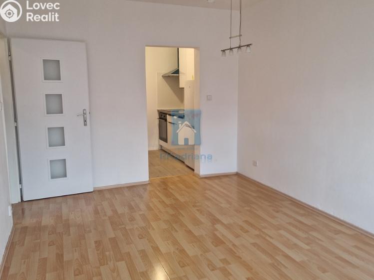 Pronájem bytu 2+KK Praha, Zrzavého č. 5