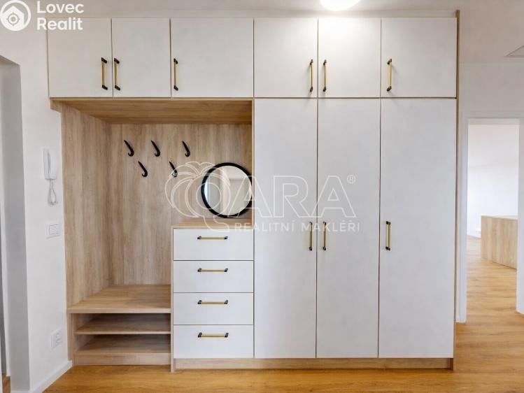 Аренда квартиры 2+KK Zbiroh, Majerové 704 č. 5