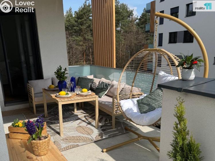 Prodej bytu 2+KK Praha 10, Azzoniho č. 8