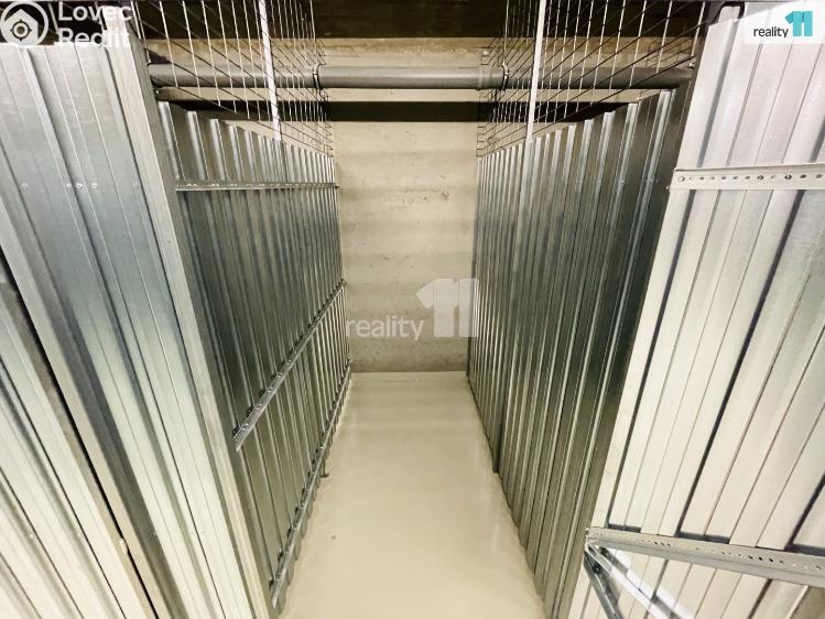 Prodej bytu 2+KK Praha 10, Azzoniho č. 10