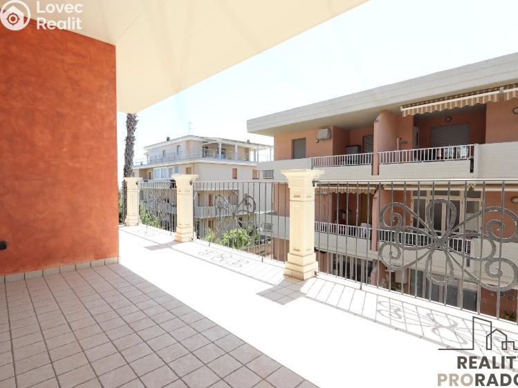 Продажа квартиры 3+KK Martinsicuro,Itálie č. 2