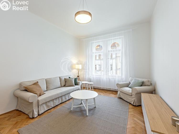 Rent apartment 2+1 Praha, Lužická 1377/12 č. 1