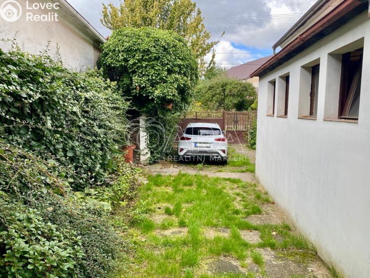 Prodej rodinného domu Líšťany č. 3