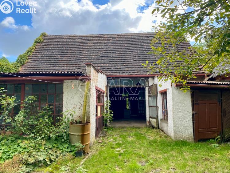 Prodej rodinného domu Líšťany č. 4
