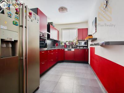 Продажа семейного дома Zlonín, Modřínová č. 5