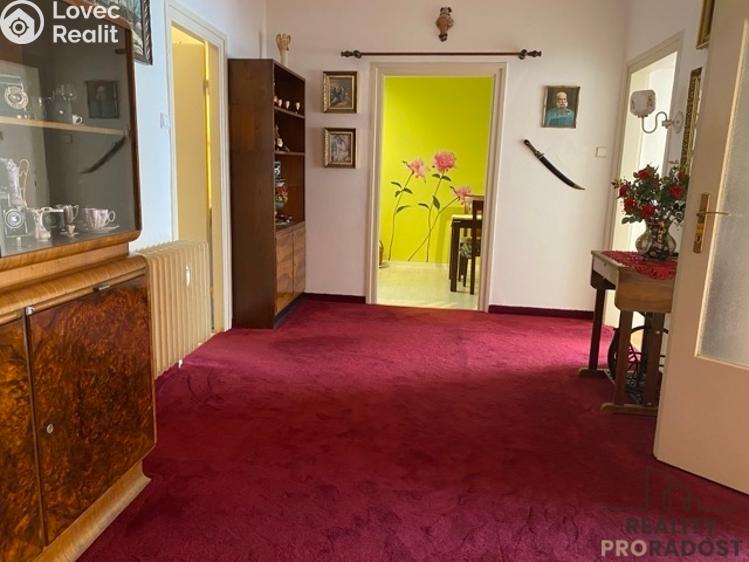 Rent apartment 2+1 Olomouc, Charkovská č. 10