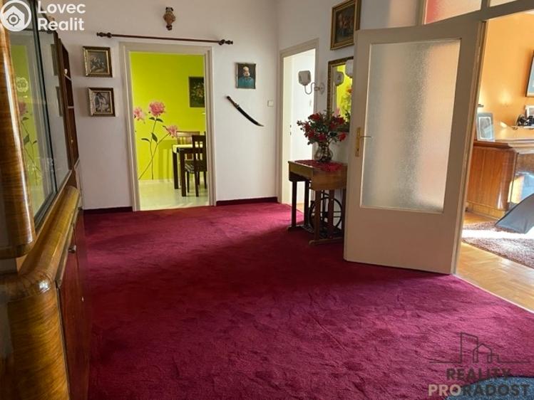 Rent apartment 2+1 Olomouc, Charkovská č. 11