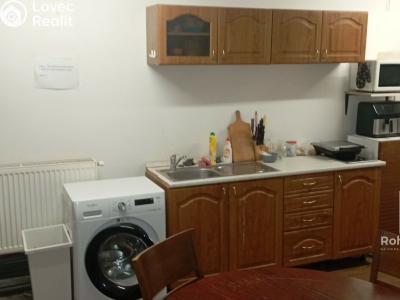 Pronájem bytu 1+KK Praha, Ve Střešovičkách č. 1