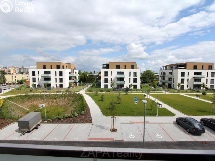 Аренда квартиры 2+KK Praha 8, Bohnice, Pekařova 861/16 č. 4