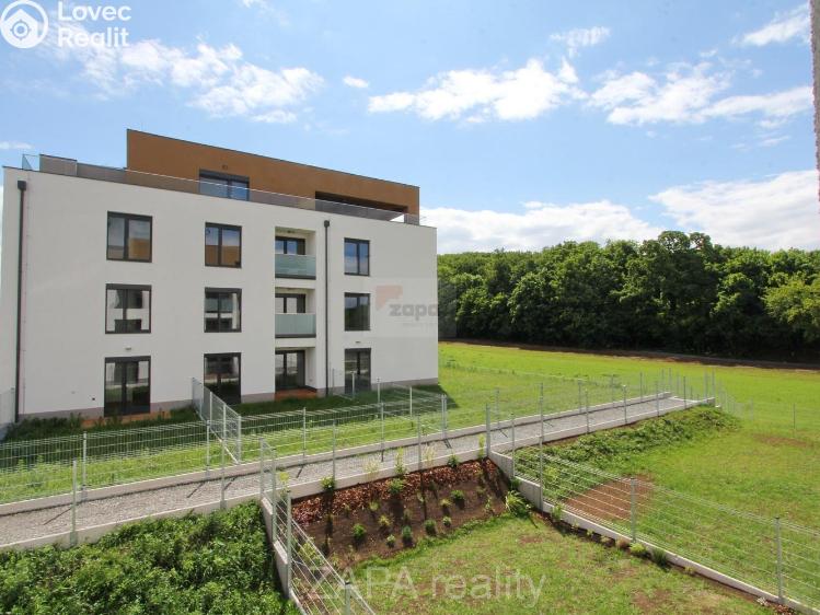 Аренда квартиры 2+KK Praha 8, Bohnice, Pekařova 861/16 č. 8