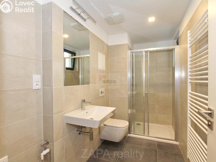 Аренда квартиры 2+KK Praha 8, Bohnice, Pekařova 861/16 č. 10