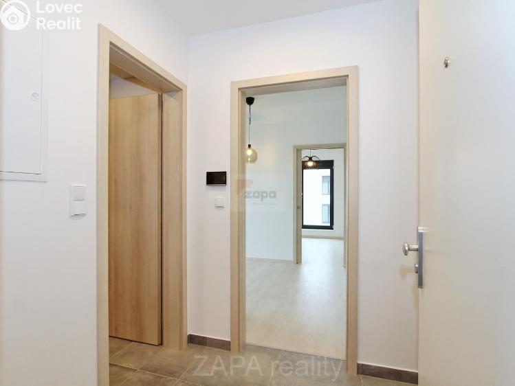 Аренда квартиры 2+KK Praha 8, Bohnice, Pekařova 861/16 č. 13