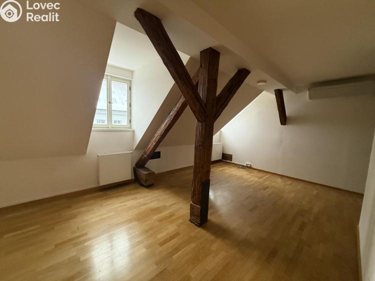 Аренда квартиры 2+KK Praha, Sokolovská č. 8