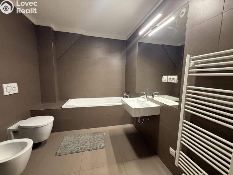 Аренда квартиры 2+KK Praha, Sokolovská č. 9