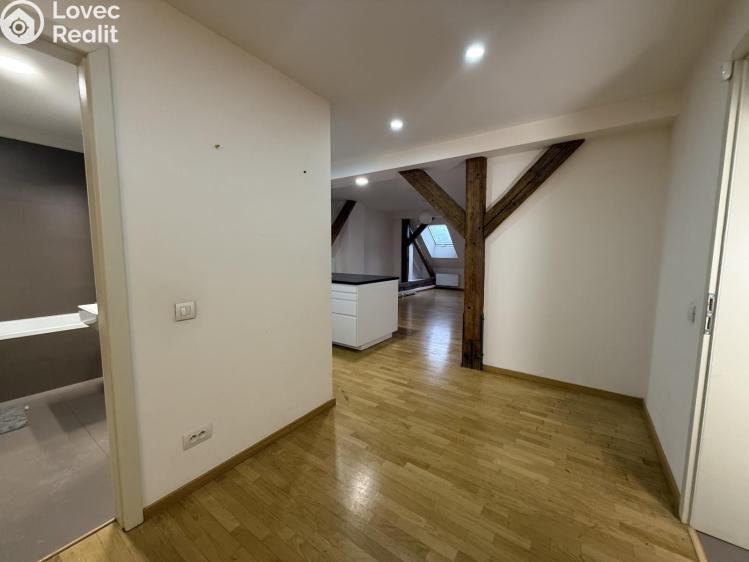 Аренда квартиры 2+KK Praha, Sokolovská č. 15