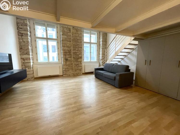 Аренда квартиры 2+KK Praha, Sokolovská č. 1