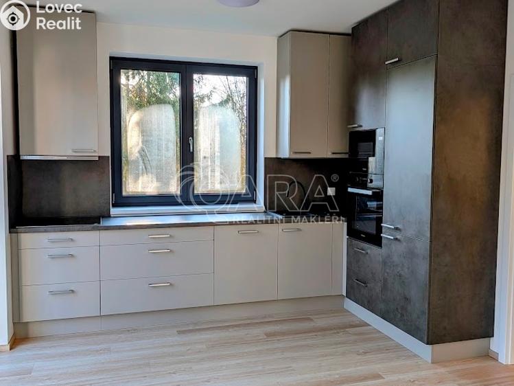 Продажа семейного дома Plzeň, Na Roudné 1707/177a č. 4