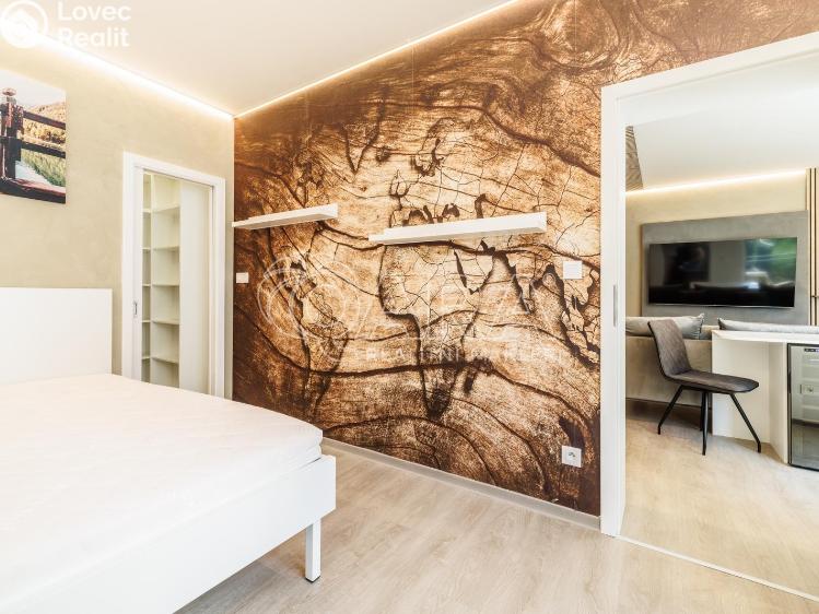 Pronájem bytu 3+KK Plzeň, Na Jíkalce 3051/19 č. 12