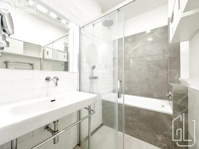 Pronájem bytu 3+KK Praha, Strakonická č. 2