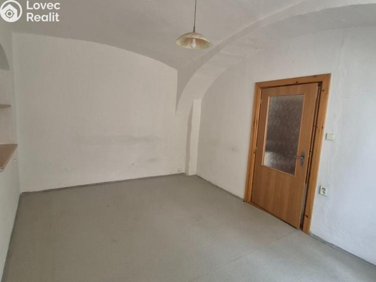 Продаж багатоквартирного будинку Domažlice, Husova třída č. 11