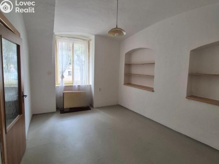 Продаж багатоквартирного будинку Domažlice, Husova třída č. 12