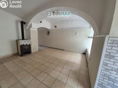 Продажа многоквартирного дома Domažlice, Husova třída č. 2