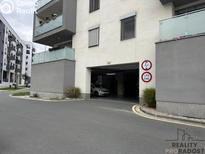 Pronájem garážového stání Olomouc, Edmunda Husserla č. 1