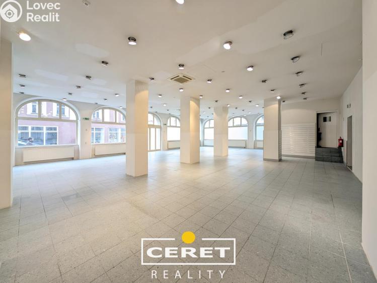 Pronájem obchodního prostoru Žatec, Oblouková č. 5