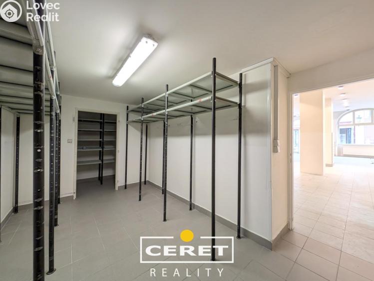 Pronájem obchodního prostoru Žatec, Oblouková č. 7