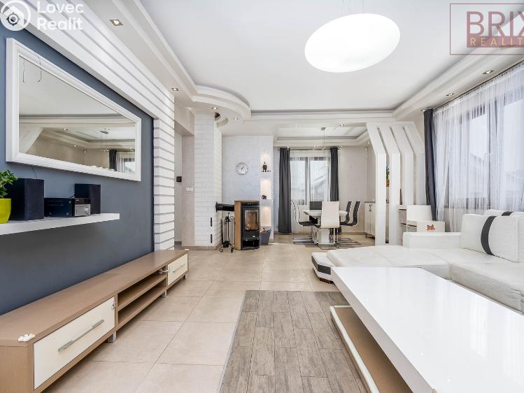 Продаж сімейного будинку Králův Dvůr, Levínský Vršek 180 č. 7