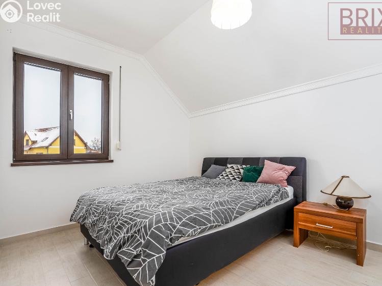 Продаж сімейного будинку Králův Dvůr, Levínský Vršek 180 č. 18