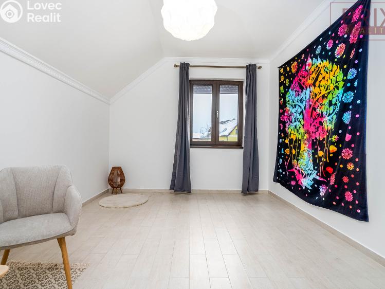 Продаж сімейного будинку Králův Dvůr, Levínský Vršek 180 č. 21