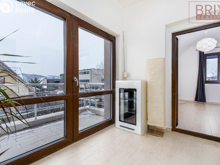 Продаж сімейного будинку Králův Dvůr, Levínský Vršek 180 č. 22