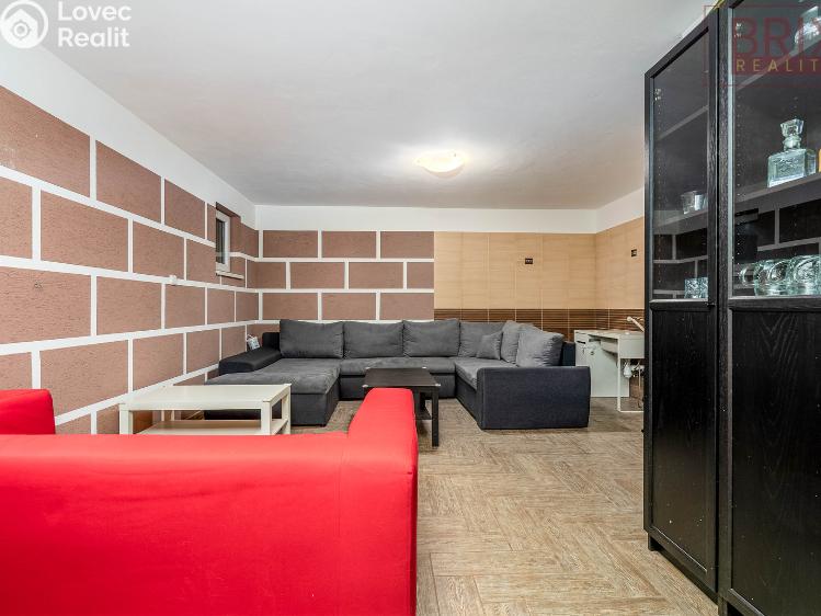 Продажа семейного дома Králův Dvůr, Levínský Vršek 180 č. 33