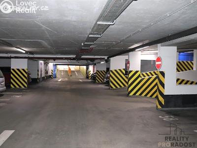 Pronájem garážového stání Praha, U Zvonařky č. 6