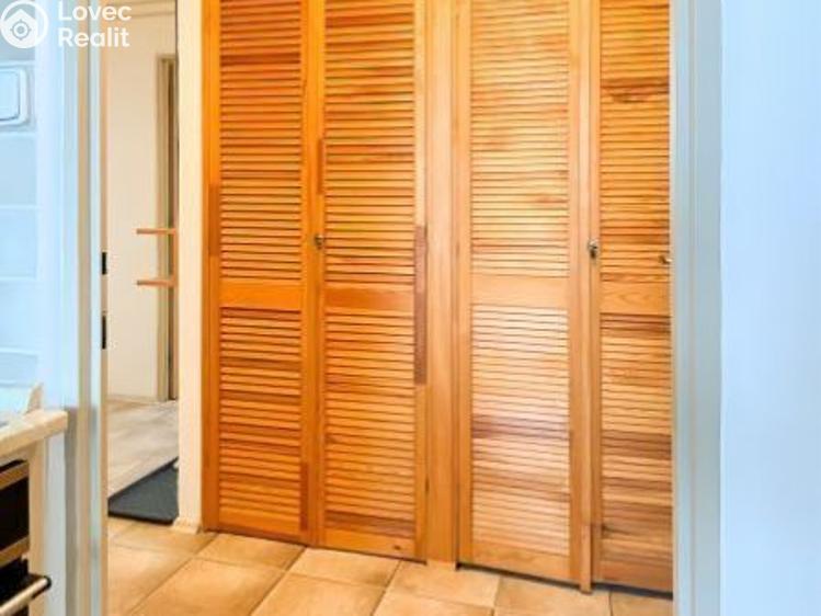 Pronájem bytu 2+1 Uherské Hradiště, Louky č. 9