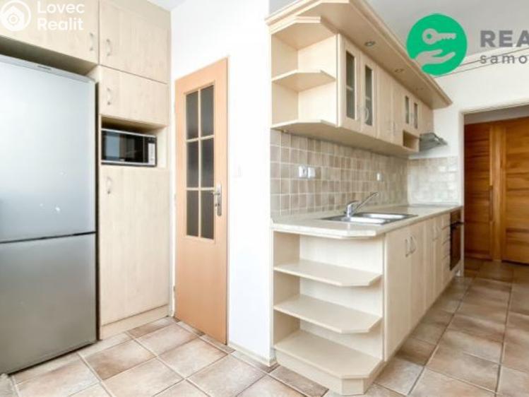 Pronájem bytu 2+1 Uherské Hradiště, Louky č. 15