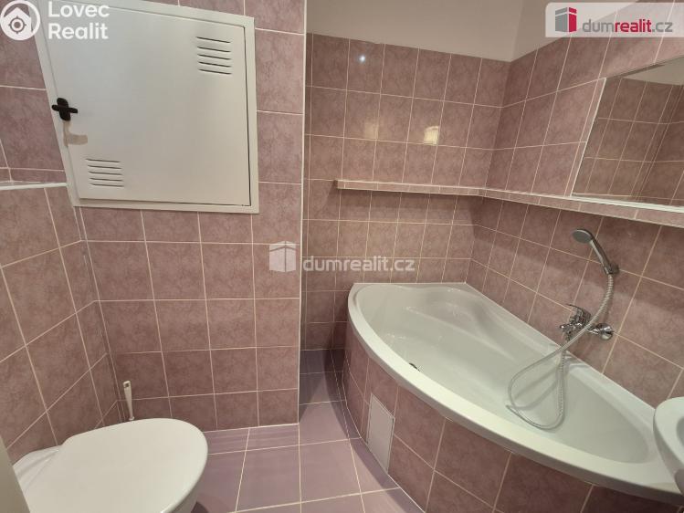 Pronájem bytu 2+KK Praha 13, Archeologická č. 4