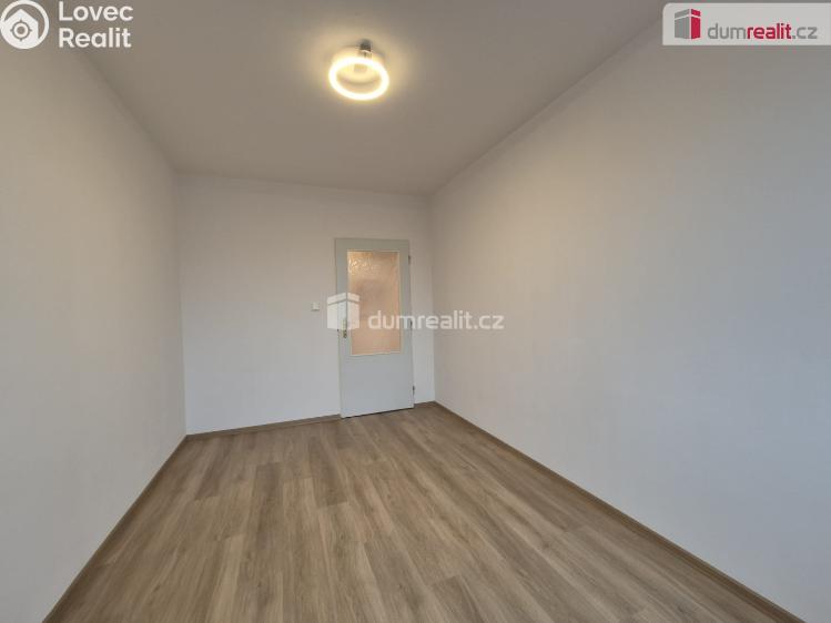 Pronájem bytu 2+KK Praha 13, Archeologická č. 8