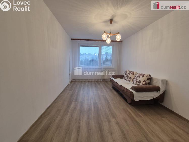 Аренда квартиры 2+KK Praha 13, Archeologická č. 11