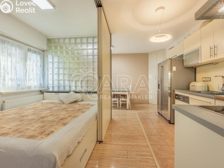 Pronájem bytu 2+KK Praha, Strančická 3339/37 č. 6