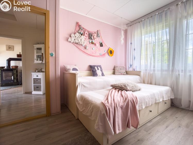 Prodej rodinného domu Dětřichov nad Bystřicí č. 12
