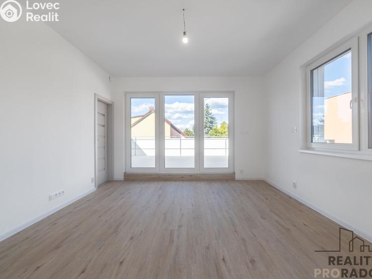 Prodej bytu 4+KK Ostopovice, B. Němcové 237/5 č. 4