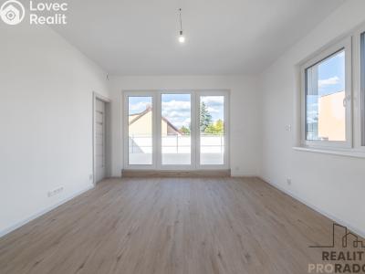 Prodej bytu 4+KK Ostopovice, B. Němcové č. 4