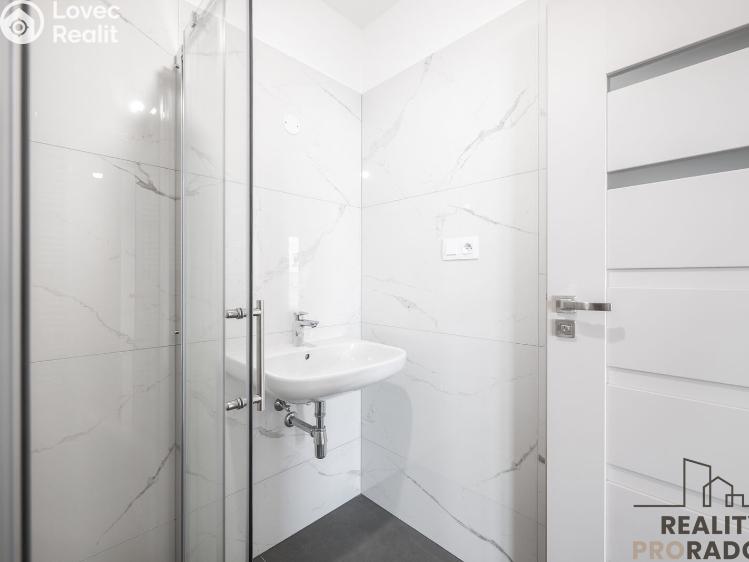 Prodej bytu 4+KK Ostopovice, B. Němcové 237/5 č. 18