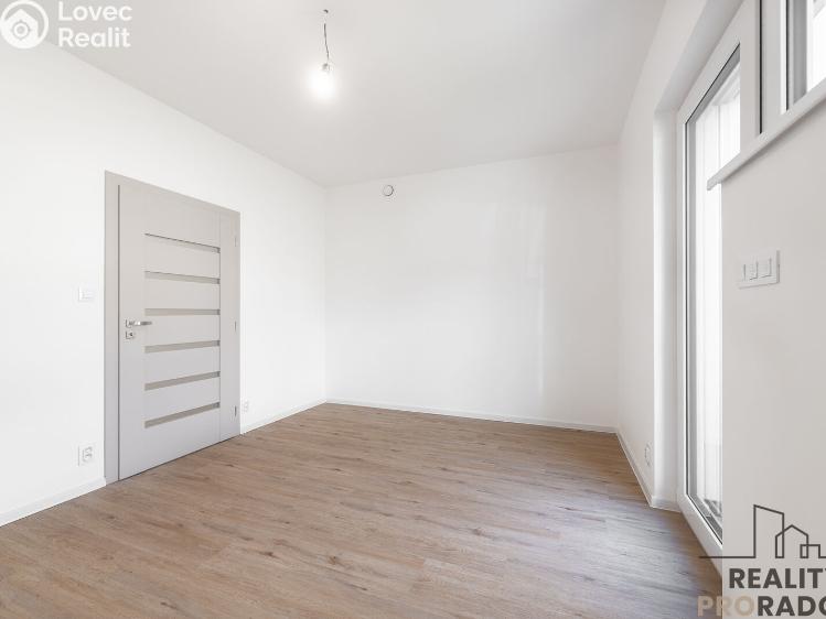 Prodej bytu 4+KK Ostopovice, B. Němcové 237/5 č. 23